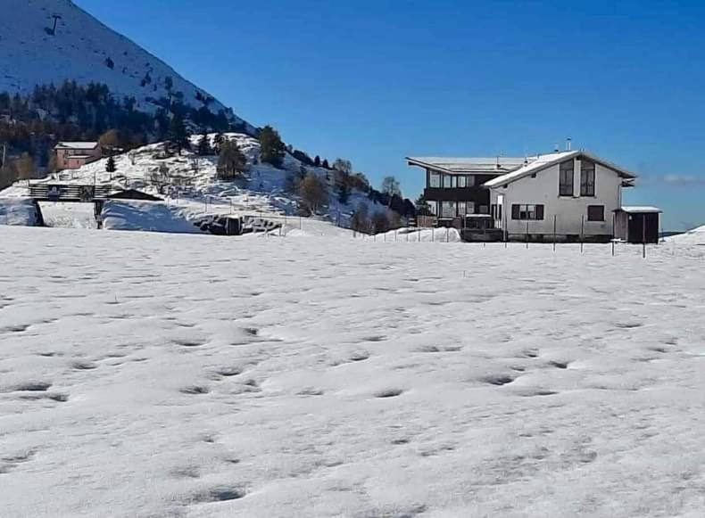 La Casa Di Sara In Valsassina Appartement Introbio Buitenkant foto